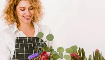 Букет из 15 роз Сочи